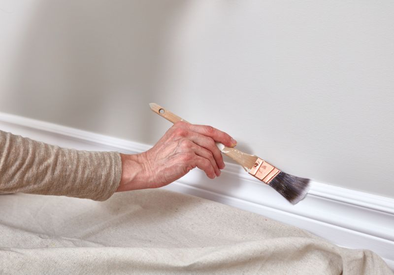 Crown Molding Painting in Wilmington, NC